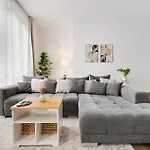 아파트 Urbanes City-loft Fuer 4 Mit Parkplatz *