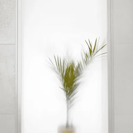 Urbanes City-loft Fuer 4 Mit Parkplatz * שוורטה