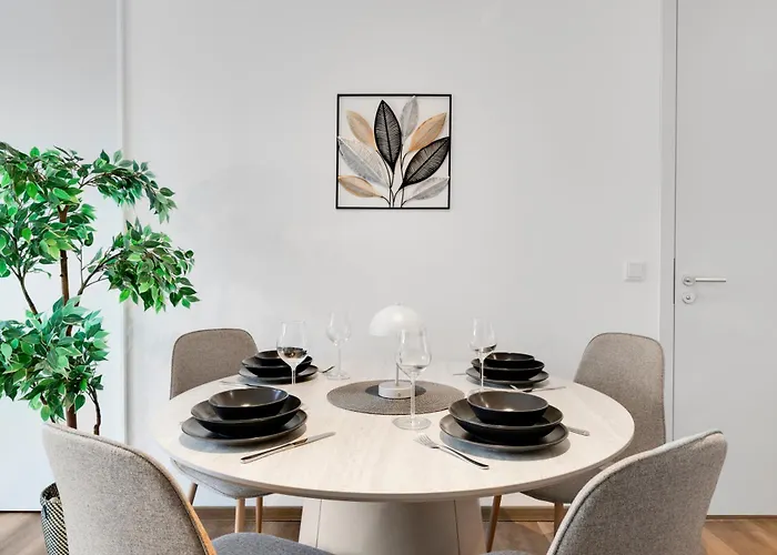 Appartamento Urbanes City-loft Fuer 4 Mit Parkplatz *