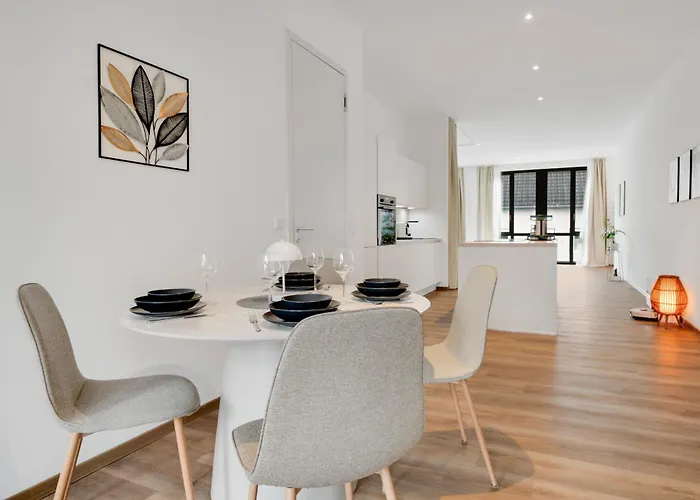 Appartamento Urbanes City-loft Fuer 4 Mit Parkplatz